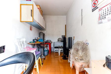 Casa à venda com 128m², 3 quartos e 2 vagasQuarto de Serviço