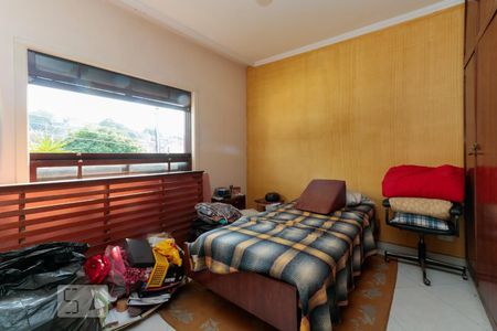 Casa à venda com 200m², 4 quartos e 3 vagasSuíte