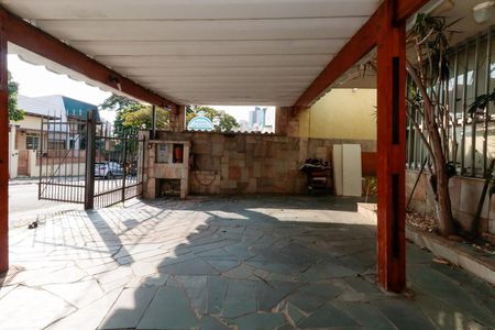 Casa à venda com 200m², 4 quartos e 3 vagasGaragem