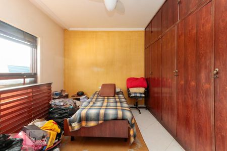 Casa à venda com 200m², 4 quartos e 3 vagasSuíte