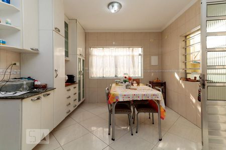 Casa à venda com 200m², 4 quartos e 3 vagasCozinha