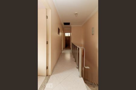 Casa à venda com 200m², 4 quartos e 3 vagasCorredor