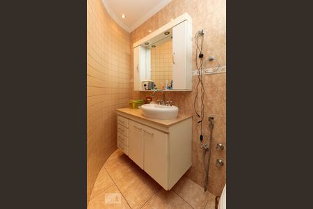 Casa à venda com 200m², 4 quartos e 3 vagasSuíte