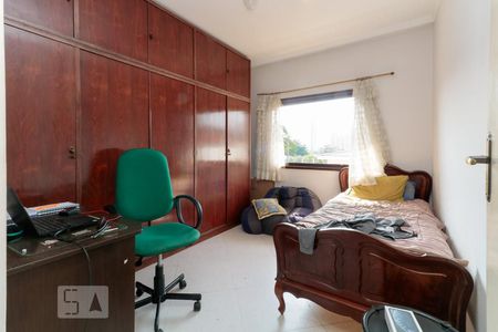 Casa à venda com 200m², 4 quartos e 3 vagasQuarto 3