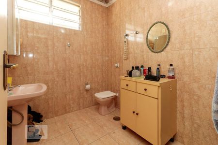 Casa à venda com 200m², 4 quartos e 3 vagasBanheiro