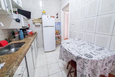 Apartamento à venda com 73m², 2 quartos e sem vagaCozinha