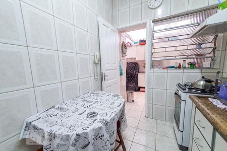 Apartamento à venda com 73m², 2 quartos e sem vagaCozinha