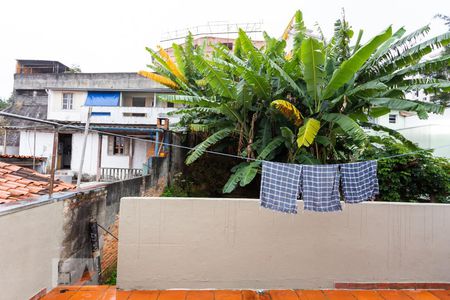 Casa à venda com 380m², 2 quartos e 3 vagas Casa à venda com 380m², 2 quartos e 3 vagasQuintal