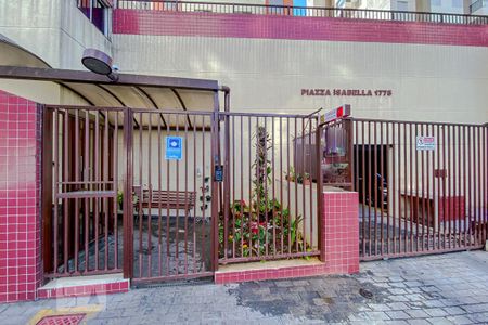 Apartamento à venda com 66m², 3 quartos e 1 vagaFachada