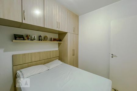 Apartamento à venda com 66m², 3 quartos e 1 vagaQuarto 2