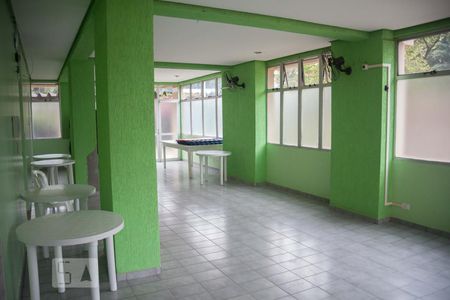 Apartamento à venda com 64m², 2 quartos e 1 vagaSalao de festas