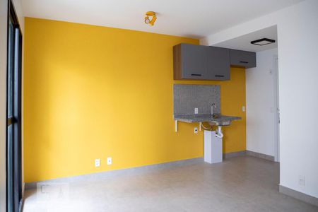Quarto e Cozinha de kitnet/studio para alugar com 1 quarto, 26m² em Liberdade, São Paulo