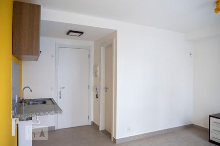 Cozinha de kitnet/studio à venda com 1 quarto, 26m² em Liberdade, São Paulo