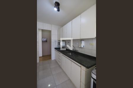 Apartamento à venda com 64m², 2 quartos e 1 vagaCozinha