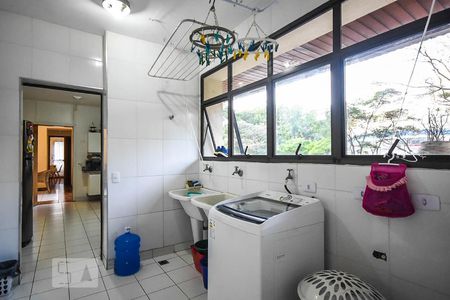 Apartamento à venda com 300m², 4 quartos e 4 vagas Apartamento à venda com 300m², 4 quartos e 4 vagasÁrea de serviço