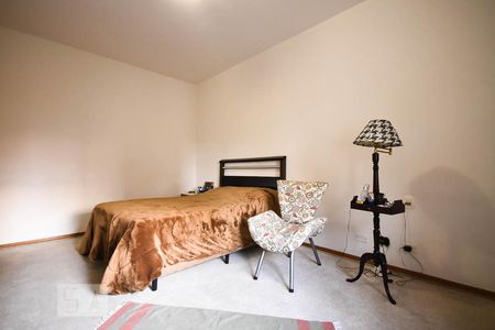 Apartamento à venda com 300m², 4 quartos e 4 vagas Apartamento à venda com 300m², 4 quartos e 4 vagasSuíte 2