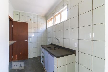 Cozinha de apartamento para alugar com 3 quartos, 73m² em Jardim Flamboyant, Campinas