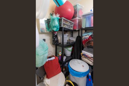 Apartamento à venda com 183m², 4 quartos e 3 vagasBanheiro de Serviço