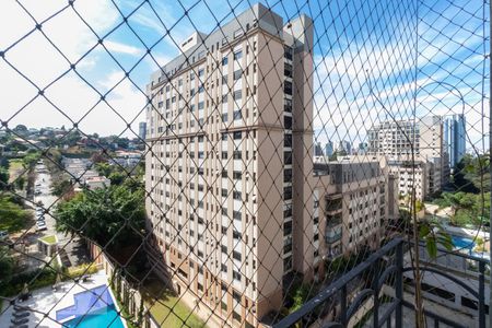 Vista Sala de apartamento à venda com 4 quartos, 183m² em Real Parque, São Paulo