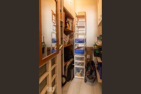 Apartamento à venda com 183m², 4 quartos e 3 vagasDeposito