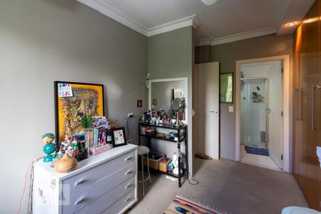 Apartamento à venda com 183m², 4 quartos e 3 vagasSuíte 2