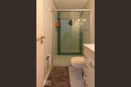 Apartamento à venda com 183m², 4 quartos e 3 vagasBanheiro