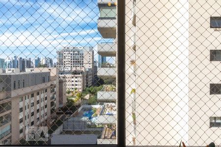 Apartamento à venda com 183m², 4 quartos e 3 vagasVista Escritório