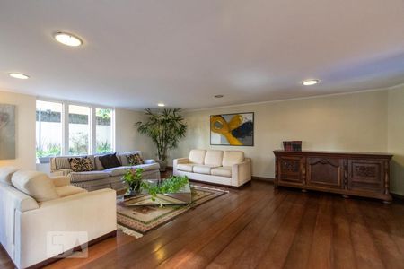 Apartamento à venda com 183m², 4 quartos e 3 vagasSala área comum 2