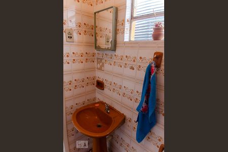 Casa à venda com 101m², 3 quartos e 3 vagasLavabo