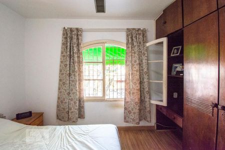 Suite de casa à venda com 3 quartos, 500m² em Adalgisa, Osasco