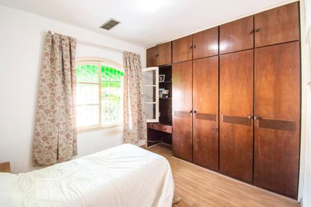 Suite de casa à venda com 3 quartos, 500m² em Adalgisa, Osasco