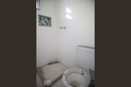 Apartamento à venda com 63m², 2 quartos e 2 vagas Apartamento à venda com 63m², 2 quartos e 2 vagasBanheiro da Suíte