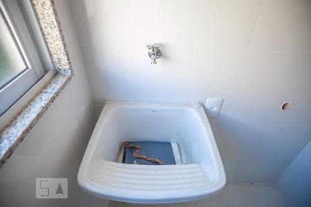 Apartamento à venda com 63m², 2 quartos e 2 vagas Apartamento à venda com 63m², 2 quartos e 2 vagasCozinha e Área de Serviço