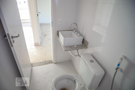 Apartamento à venda com 63m², 2 quartos e 2 vagas Apartamento à venda com 63m², 2 quartos e 2 vagasBanheiro Social