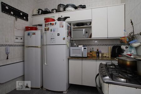 Apartamento à venda com 140m², 3 quartos e sem vagaCozinha