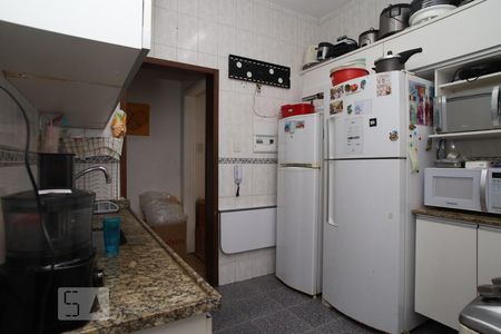 Apartamento à venda com 140m², 3 quartos e sem vagaCozinha