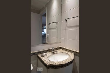 Banheiro Corredor de apartamento para alugar com 2 quartos, 63m² em Paraíso, São Paulo