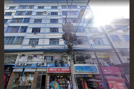 Apartamento para alugar com 55m², 2 quartos e sem vagaFachada