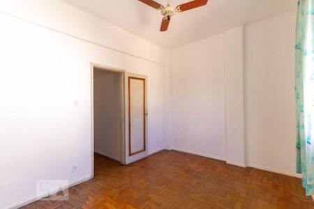 Quarto 1 de apartamento para alugar com 2 quartos, 55m² em Méier, Rio de Janeiro
