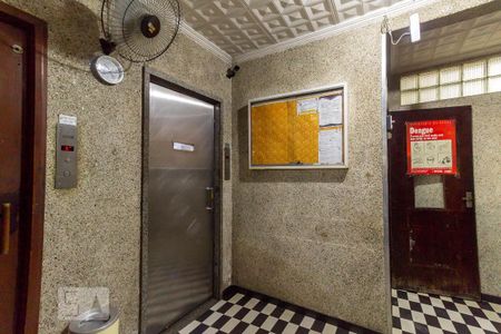 Apartamento para alugar com 55m², 2 quartos e sem vagaHall de Entrada
