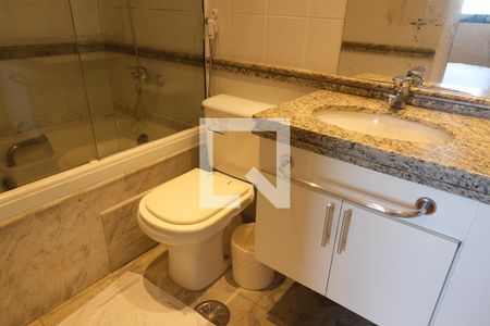 Apartamento para alugar com 65m², 2 quartos e 1 vagaBanheiro da Suíte