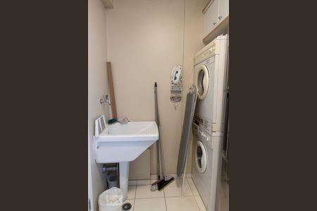 Apartamento à venda com 63m², 2 quartos e 2 vagasÁrea de Serviço