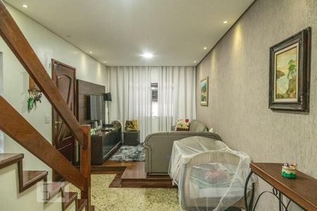Sala de casa à venda com 3 quartos, 220m² em Vila Granada, São Paulo