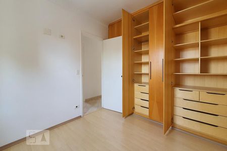 Quarto 1 de apartamento para alugar com 2 quartos, 54m² em Vila Mariana, São Paulo