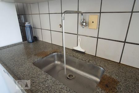 Apartamento para alugar com 45m², 1 quarto e 1 vagaCozinha - pia
