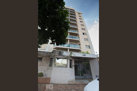 Apartamento para alugar com 45m², 1 quarto e 1 vagaFachada
