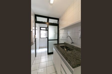 Apartamento à venda com 60m², 2 quartos e 1 vagaCozinha