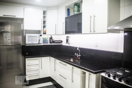 Apartamento à venda com 140m², 2 quartos e sem vagaCozinha