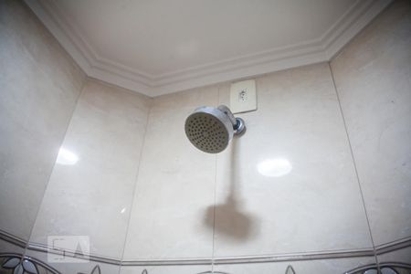 Apartamento à venda com 140m², 2 quartos e sem vagaDucha