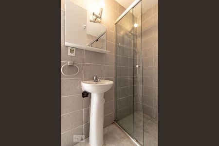 Apartamento para alugar com 60m², 2 quartos e sem vaga Apartamento para alugar com 60m², 2 quartos e sem vagaBanheiro